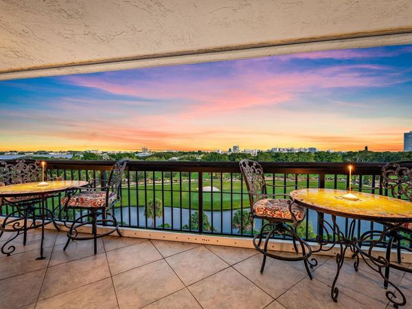 1900 CONSULATE Place, Unit 503, West Palm Beach, FL 33401