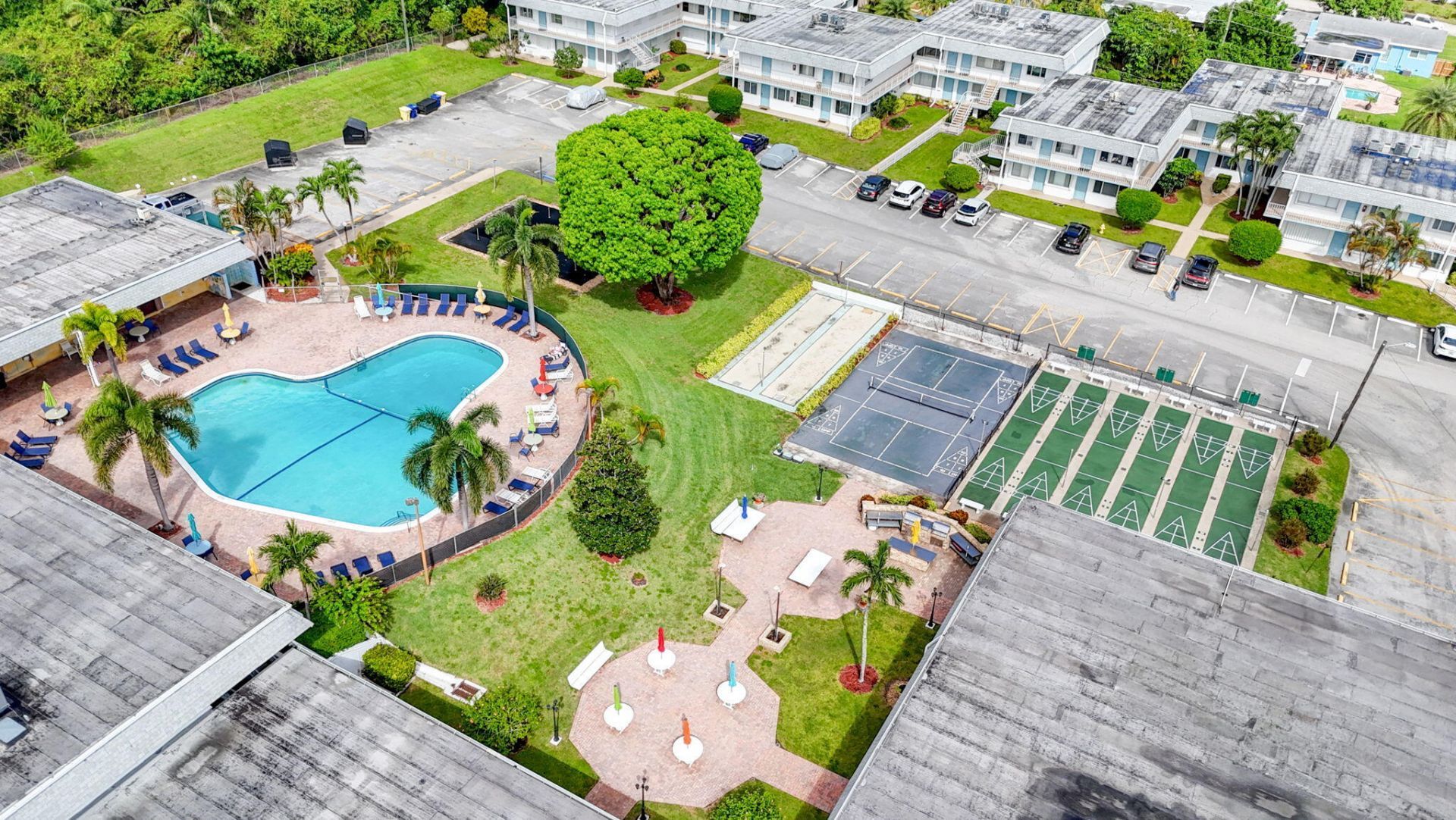 3280 Lake Osborne Drive, Unit #105, Lake Worth Beach, FL 33461 Photo