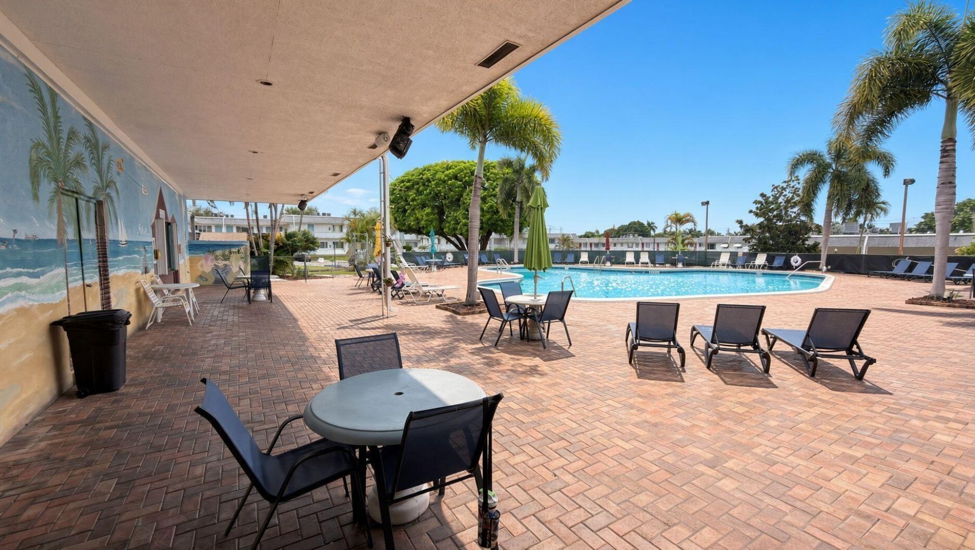 3280 Lake Osborne Drive, Unit #105, Lake Worth Beach, FL 33461 Photo
