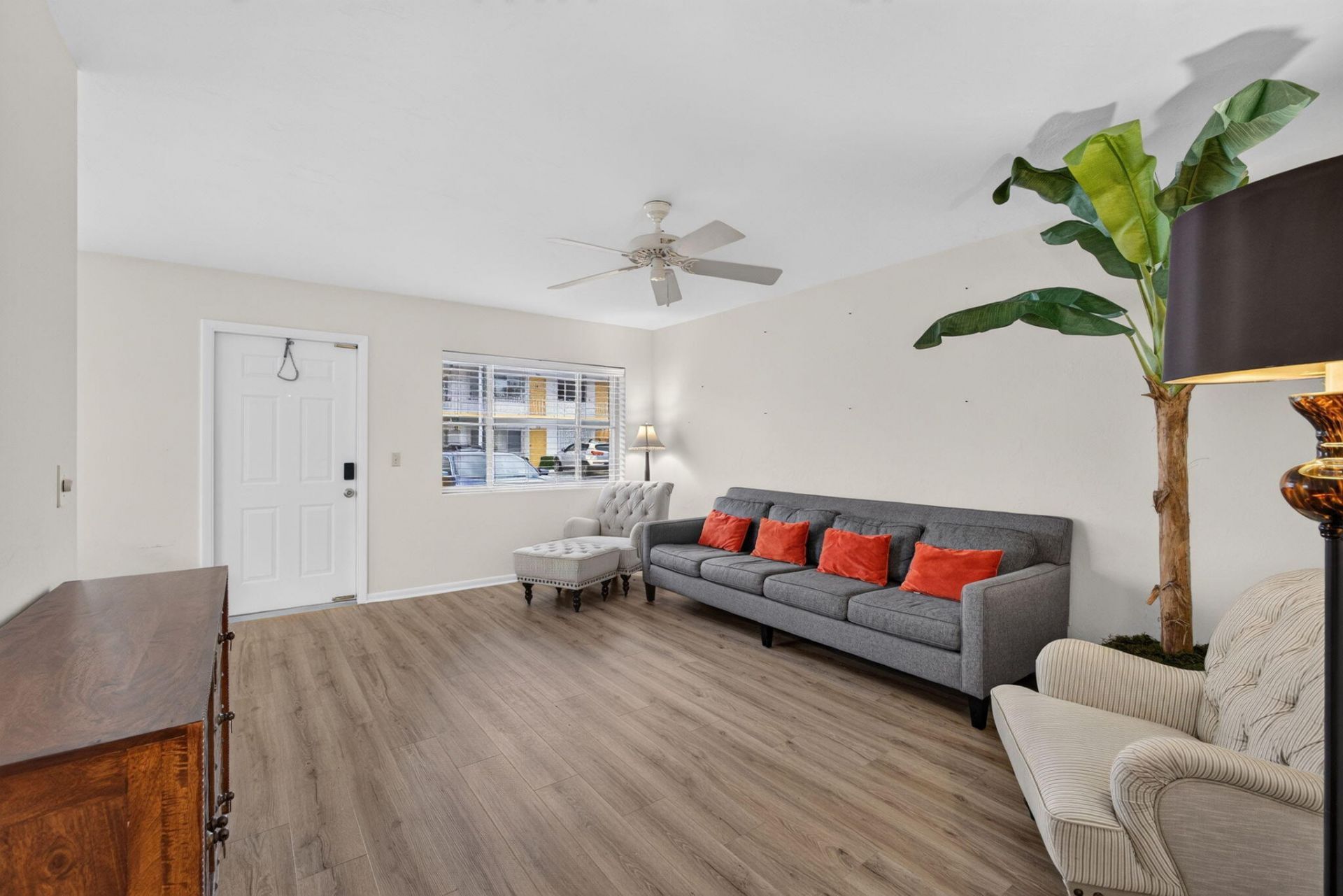 3280 Lake Osborne Drive, Unit #105, Lake Worth Beach, FL 33461 Photo