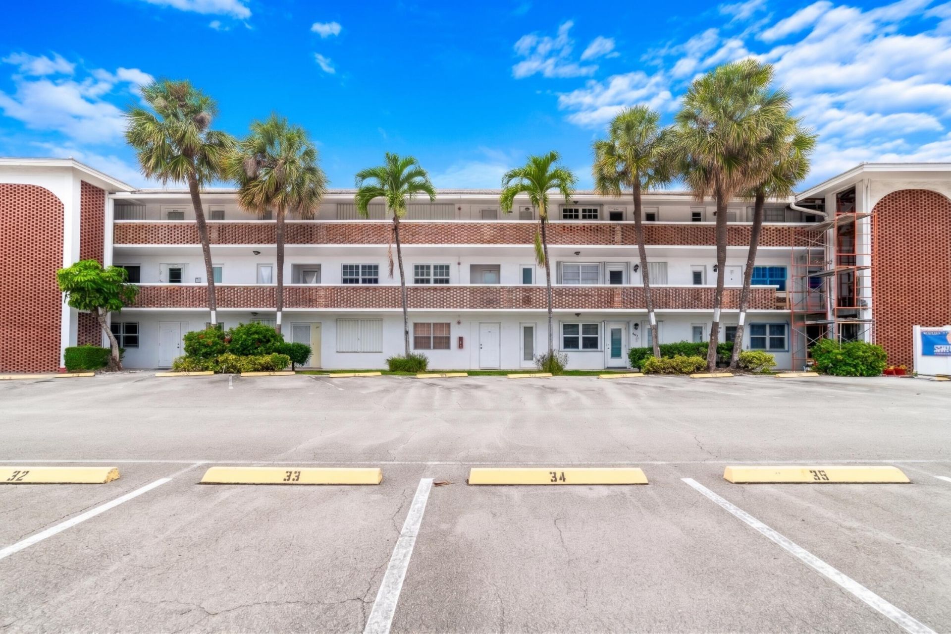 2050 NE 39th Street, Unit 209e, Lighthouse Point, FL 33064 Photo