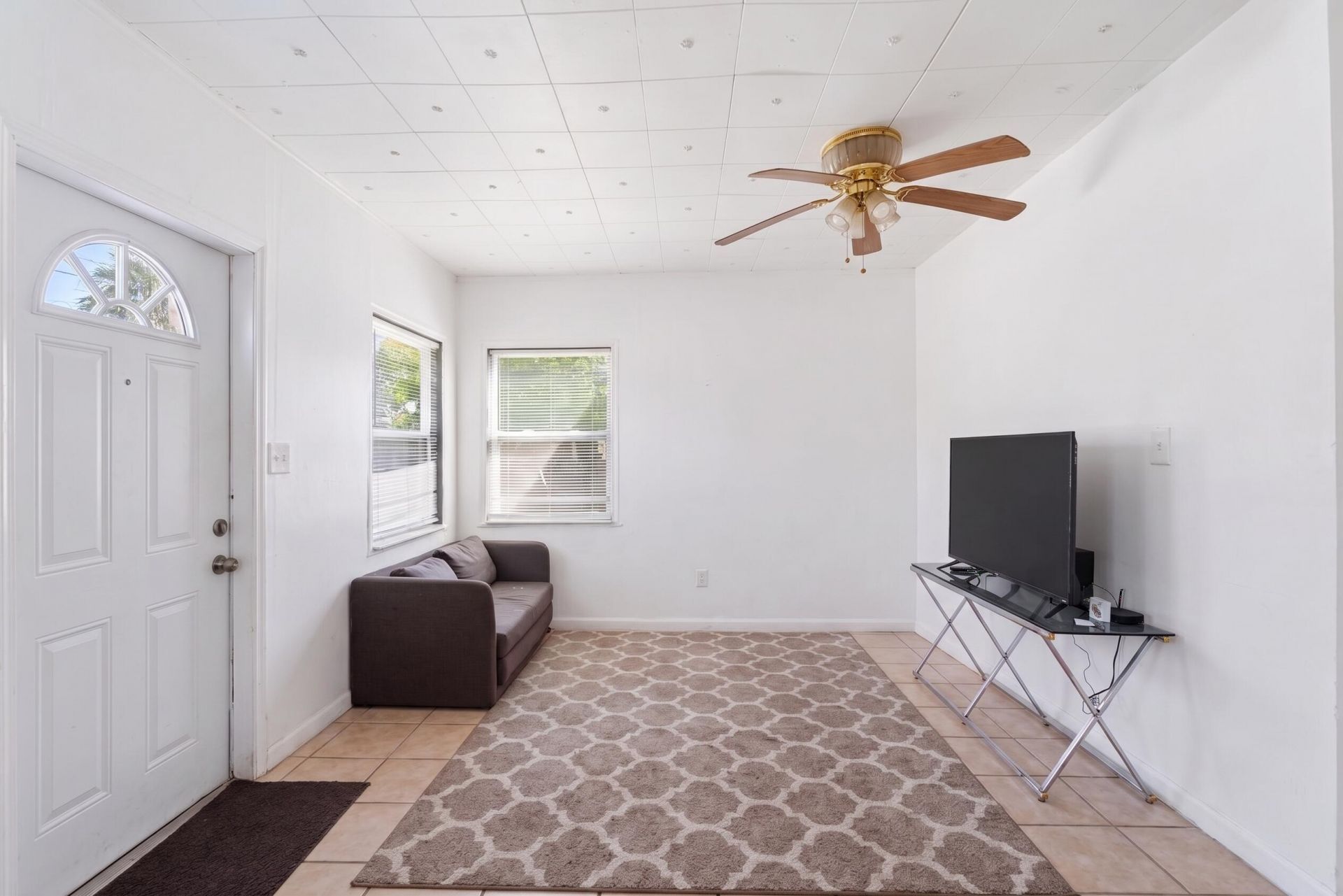 1064 Highview Road, Lake Worth, FL 33462 Photo