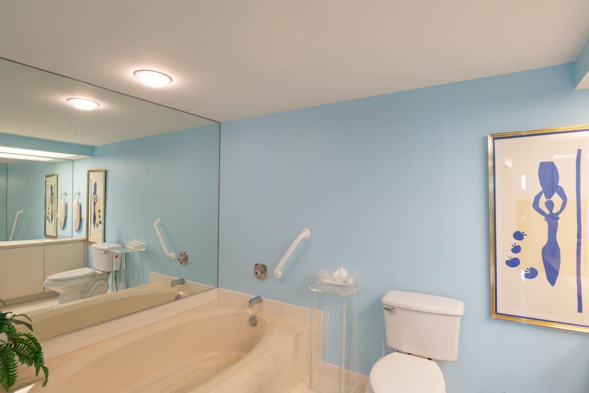 2480 Presidential Way, Unit 1103, West Palm Beach, FL 33401 Photo