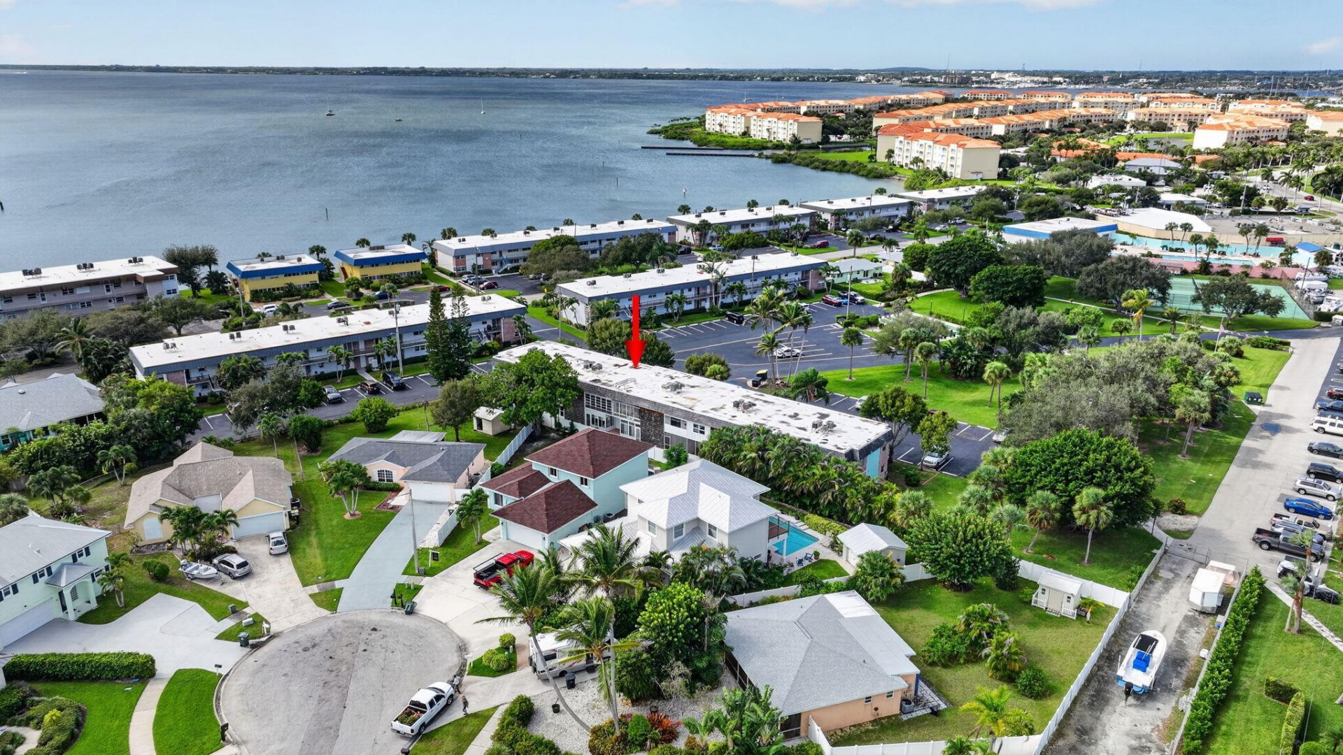 1200 Colonnades Drive, Unit 207, Fort Pierce, FL 34949 Photo