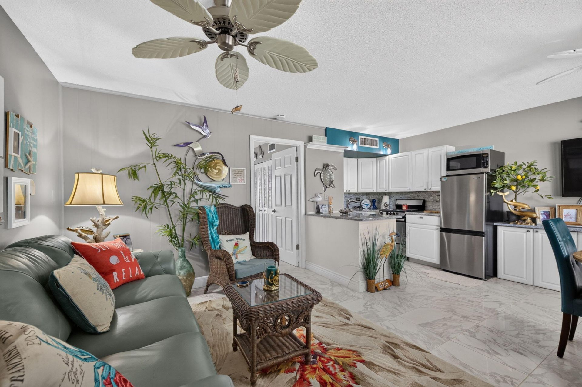 1200 Colonnades Drive, Unit 207, Fort Pierce, FL 34949 Photo