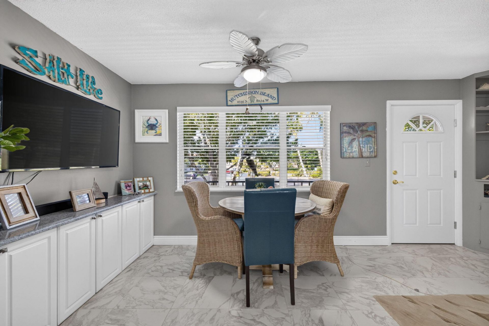 1200 Colonnades Drive, Unit 207, Fort Pierce, FL 34949 Photo