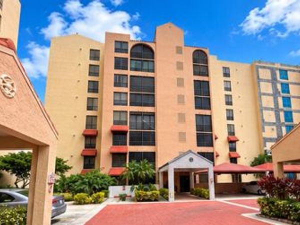 7153 PROMENADE Drive, Unit 702, Boca Raton, FL 33433