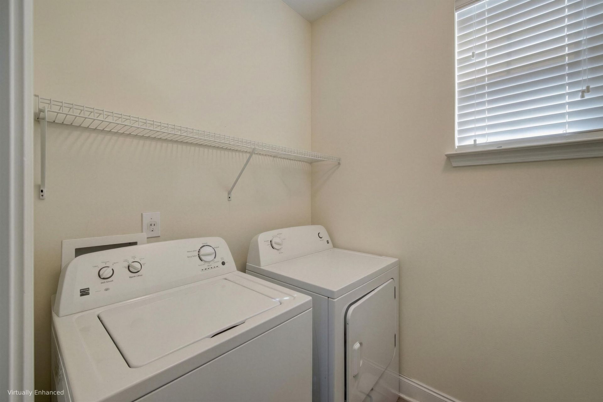 163 Education Boulevard Photo 32