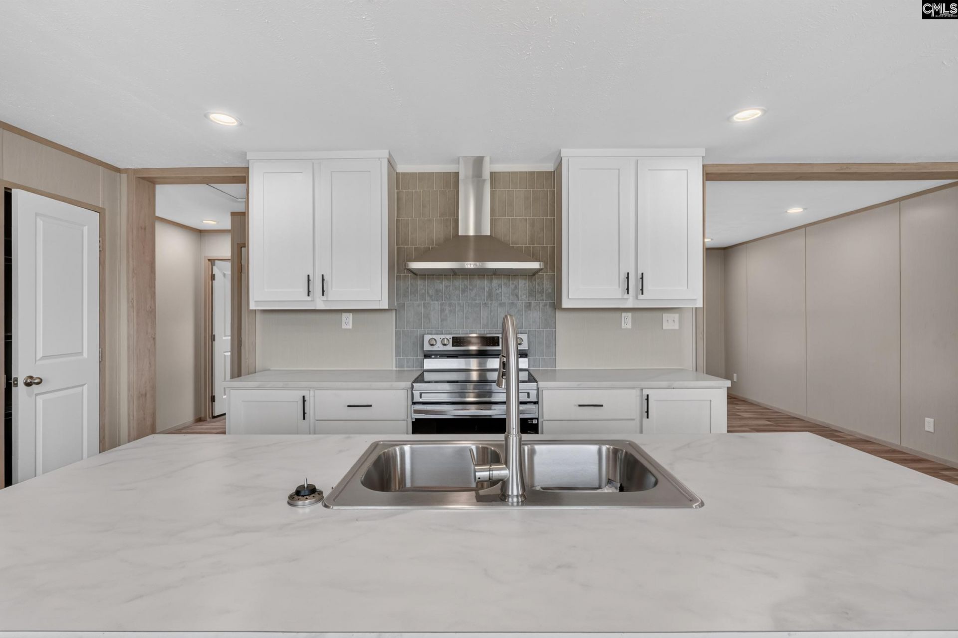 253 Home Farm Road  Photo 16