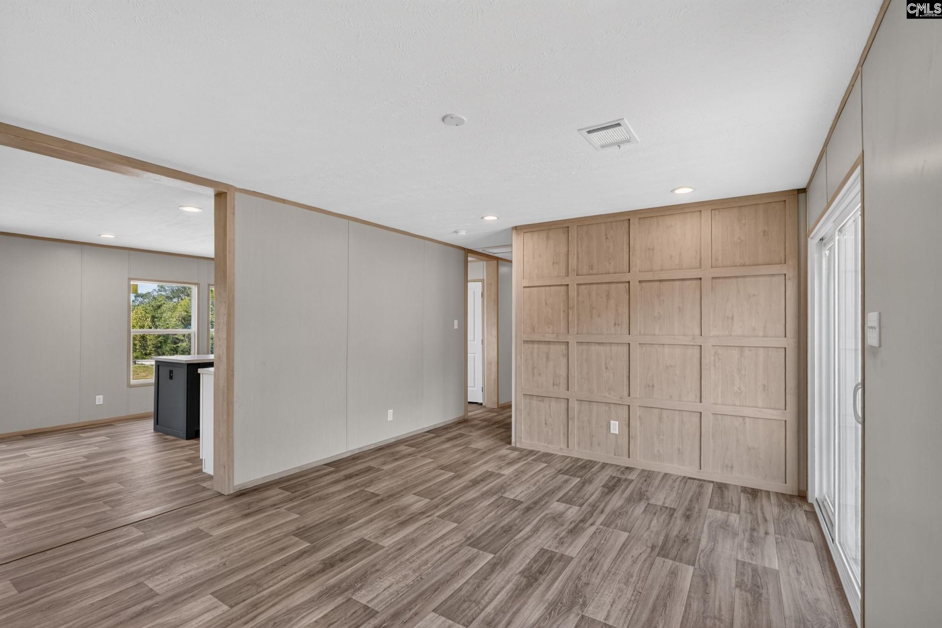 253 Home Farm Road  Photo 22