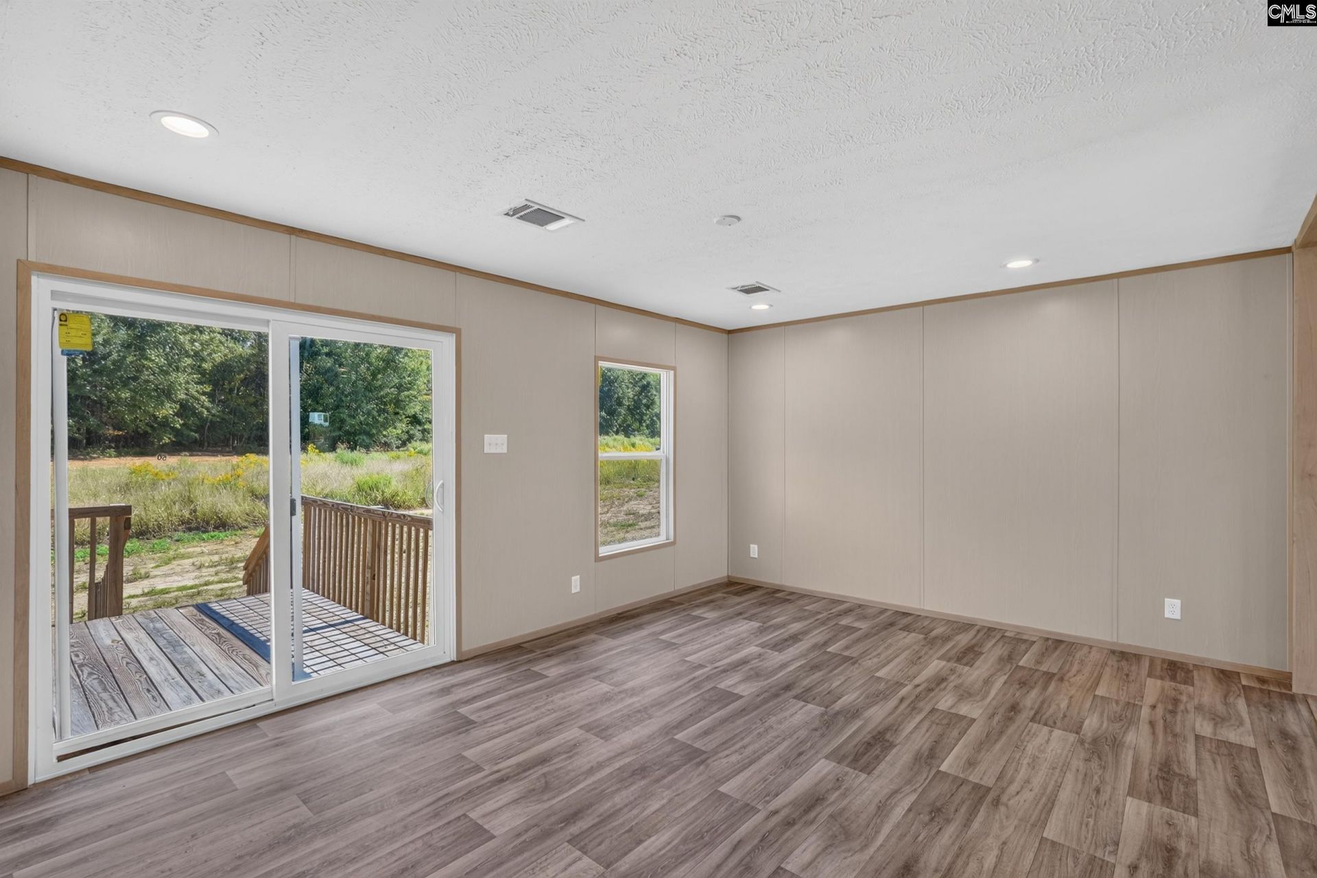 253 Home Farm Road  Photo 24