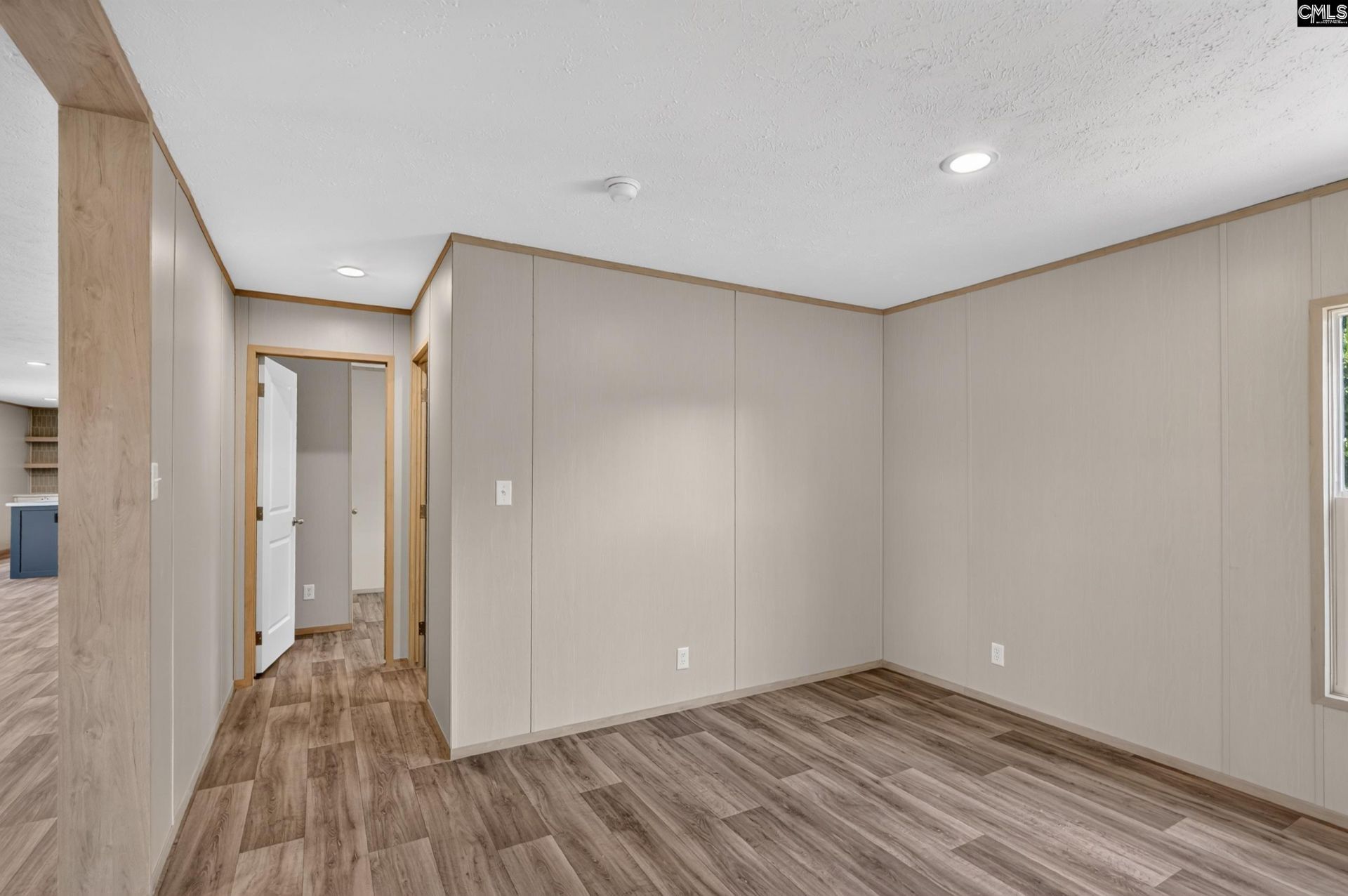 253 Home Farm Road  Photo 38