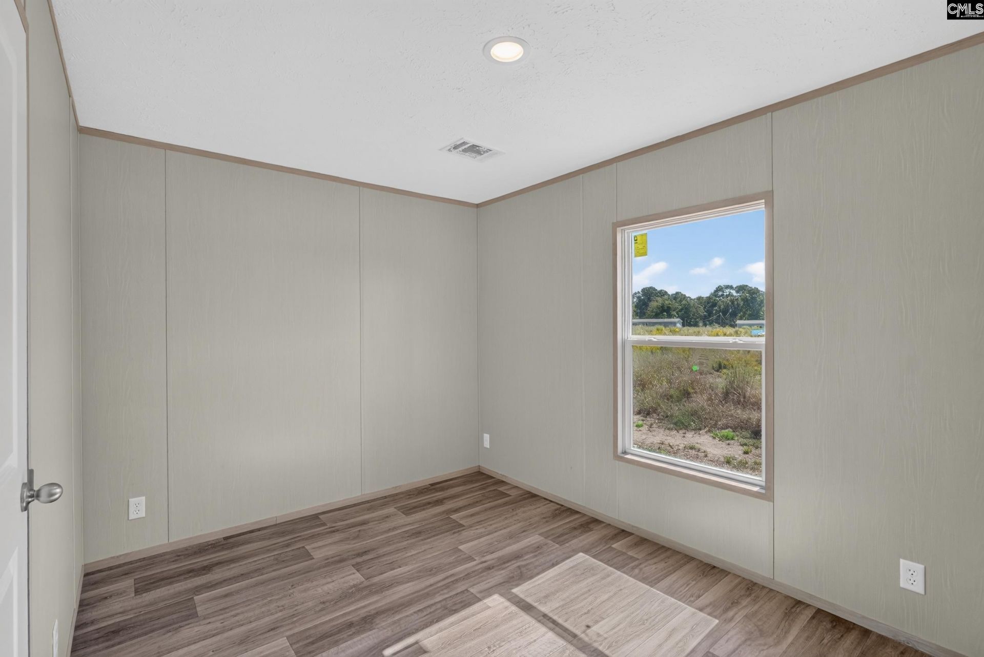 253 Home Farm Road  Photo 48