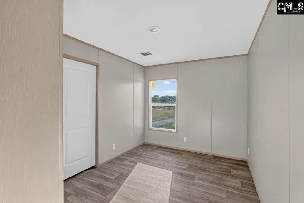 253 Home Farm Road  Photo 54