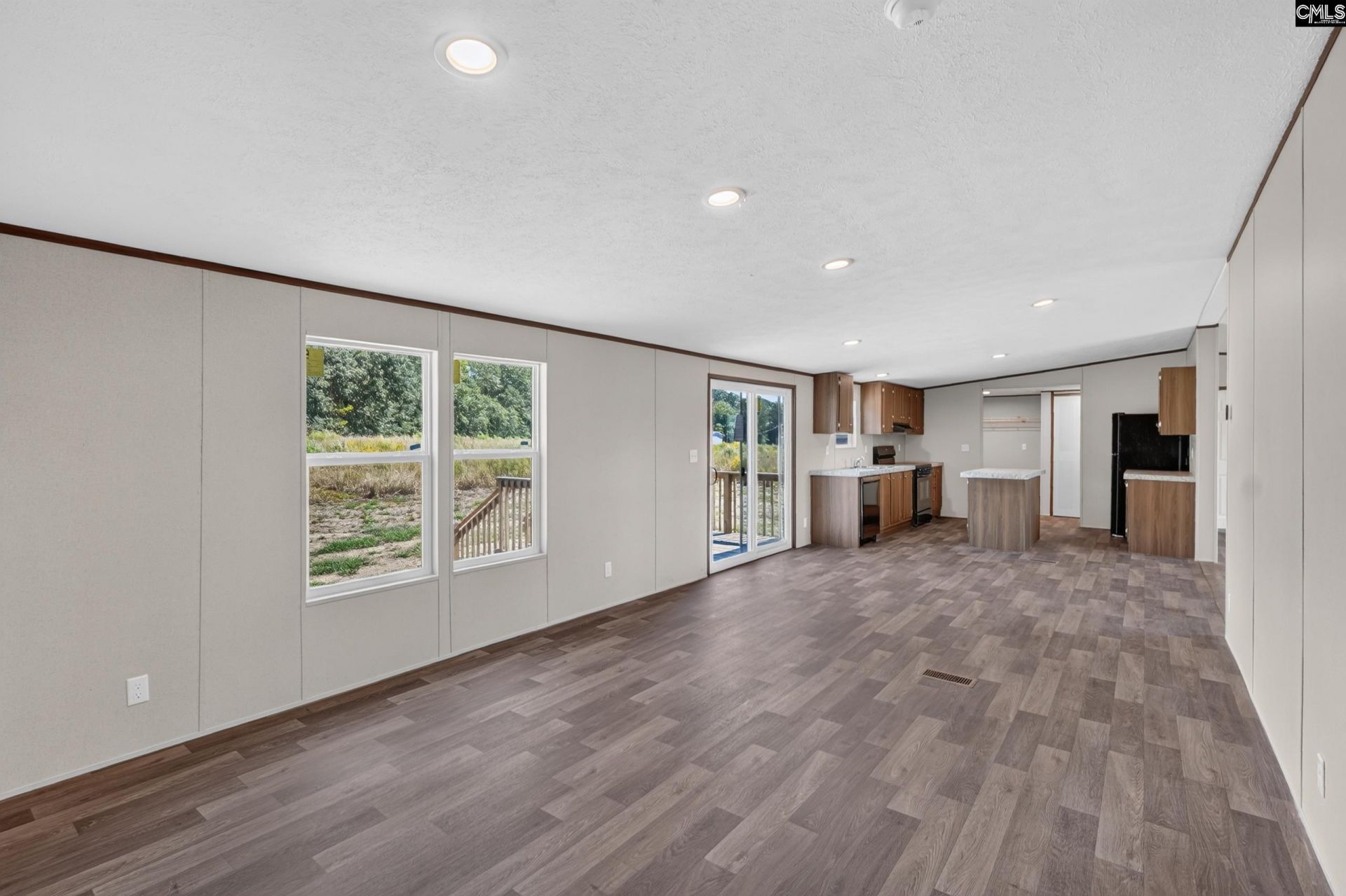 261 Home Farm Road  Photo 19