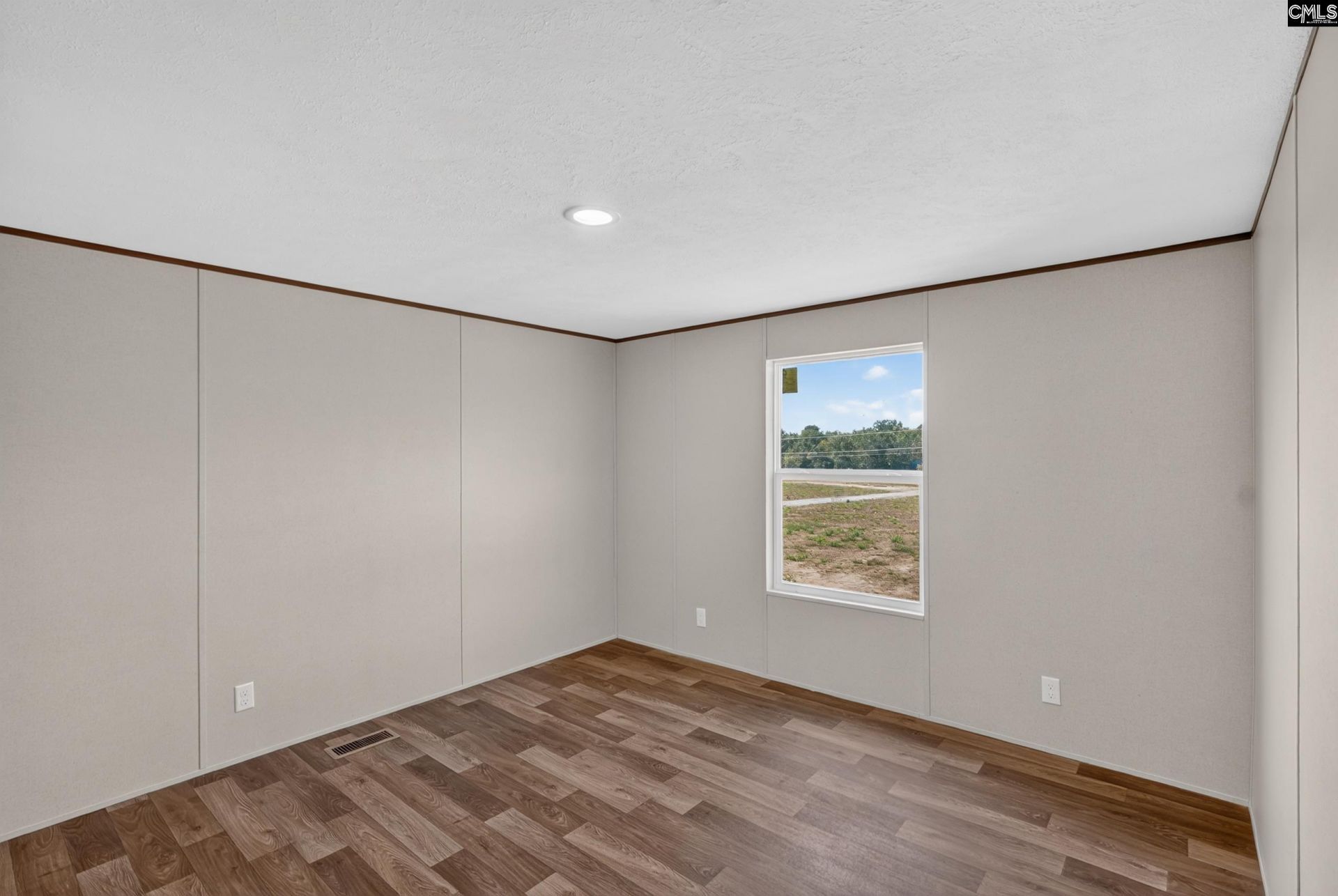 261 Home Farm Road  Photo 35