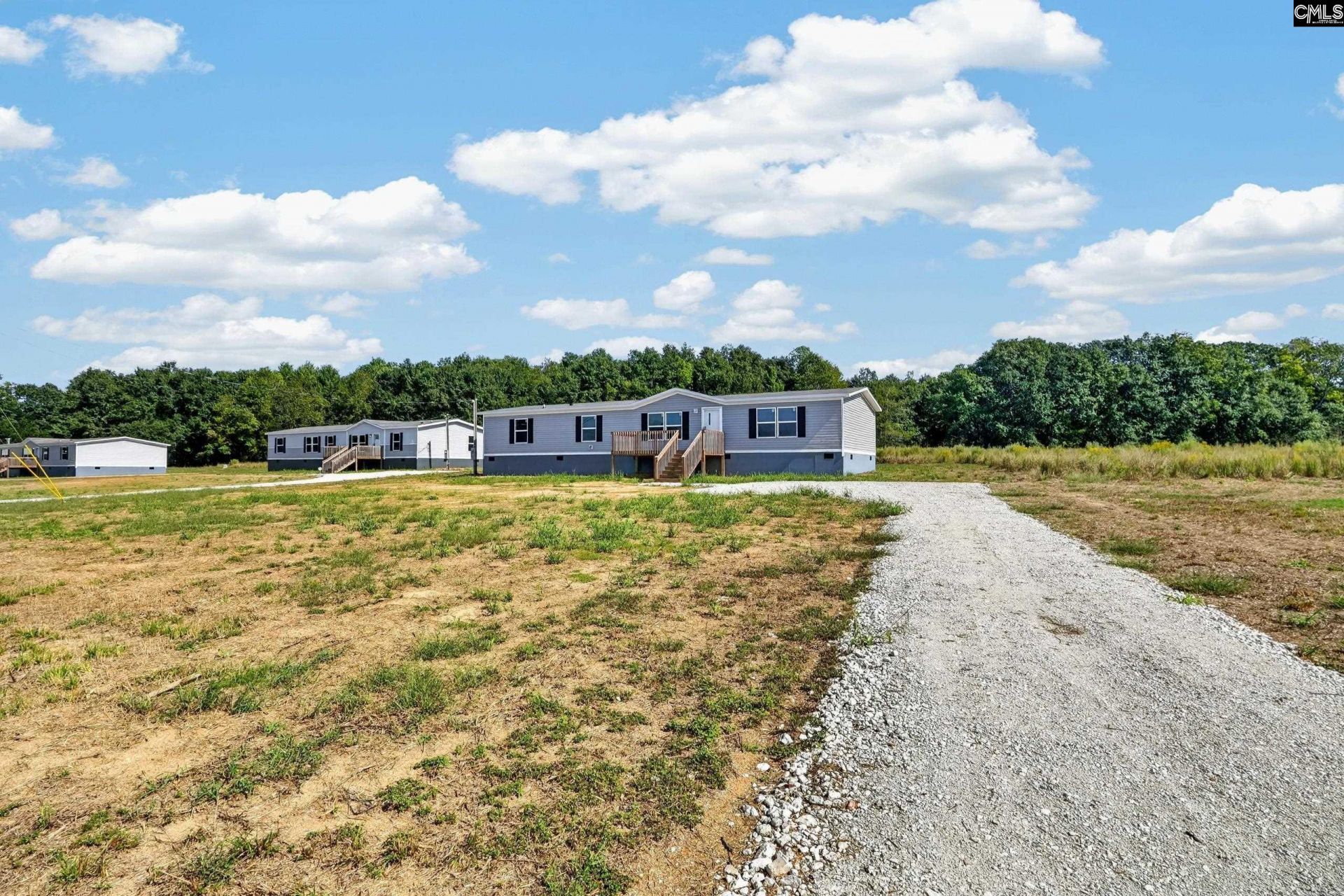 261 Home Farm Road  Photo 6