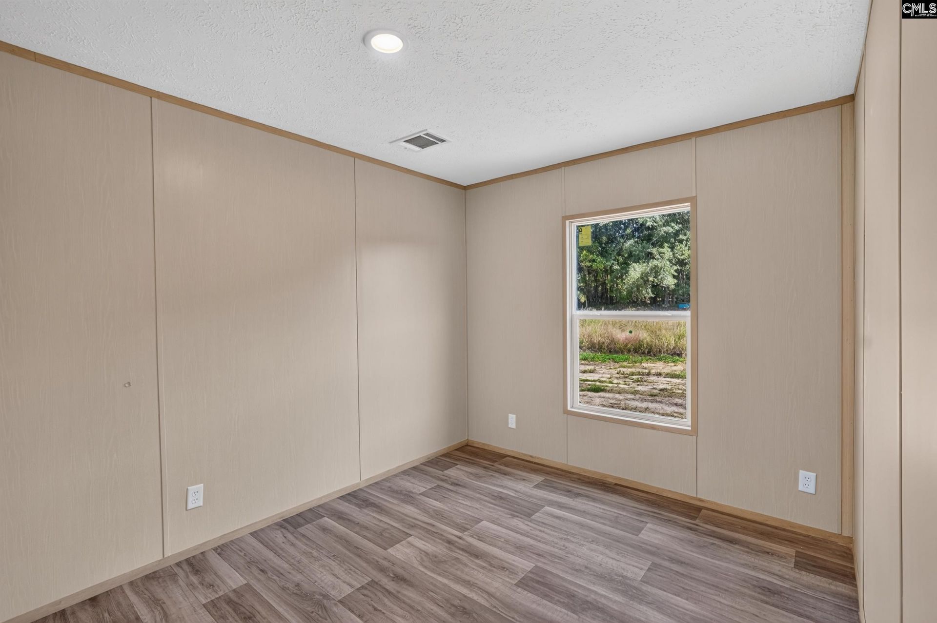 267 Home Farm Road  Photo 41