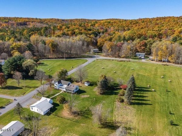 21 Jodie Road, Eagle Bridge, NY 12057