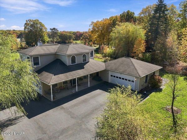 107 Burning Tree Drive , Hawley, PA 18428