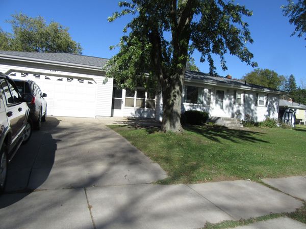 4527 Donna Drive, Bridgman, MI 49106