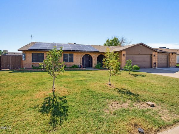 4727 W ROSEWOOD Drive, Glendale, AZ 85304