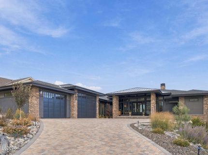 271 James Canyon Loop, Genoa, NV 89411 Photo