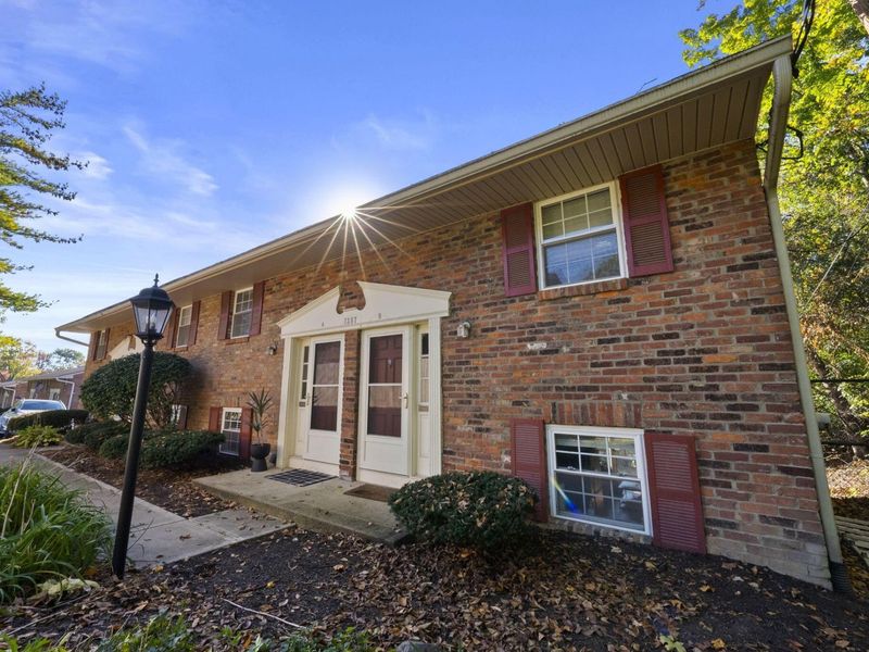 1387 Bluff Avenue , Unit A, Grandview, OH 43212 Photo 32