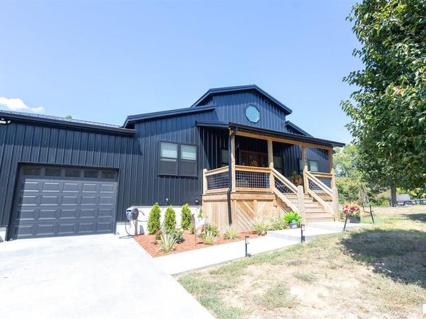 100 Navajo Trail , Lucas, KY 42156
