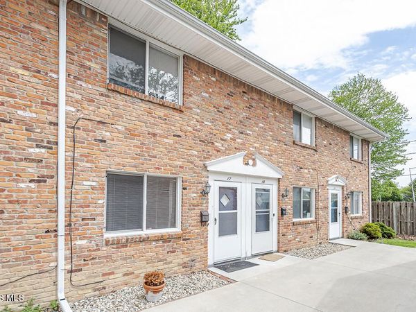 4994 Main Street, Sylvania, OH 43560