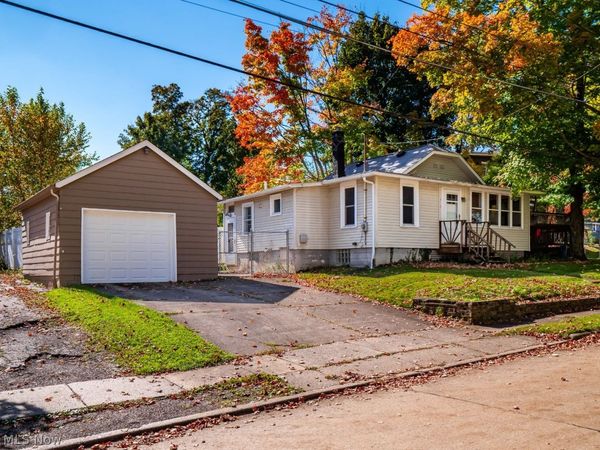 210 Frederick Street, Medina, OH 44256