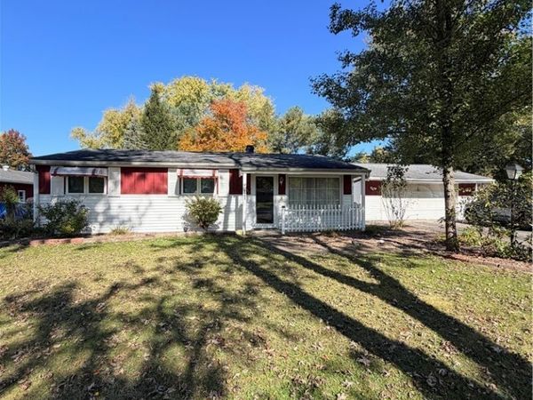 1997 Valley Brook Road , Streetsboro, OH 44241