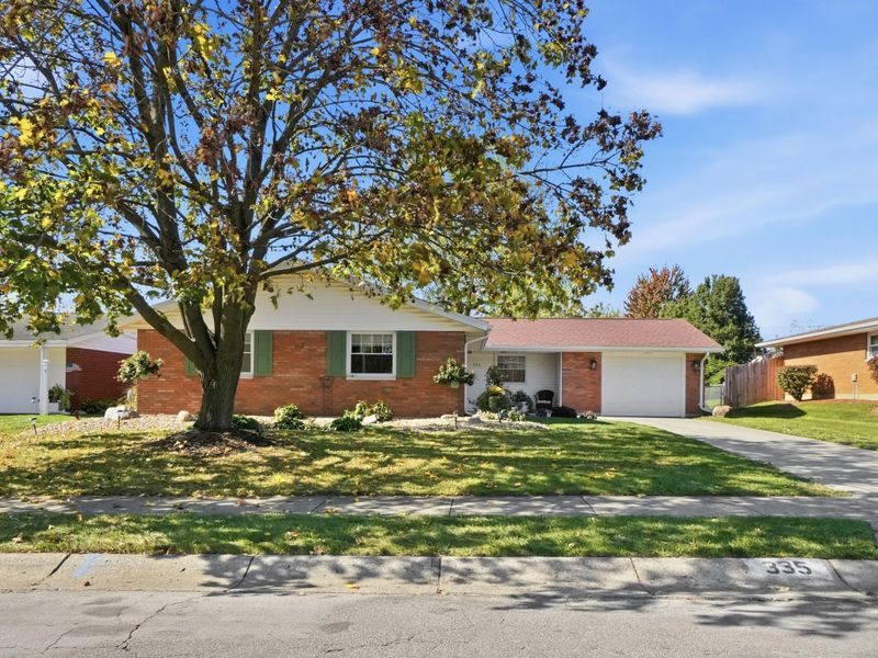 335 Geron Drive, Springfield, OH 45505 Photo 2