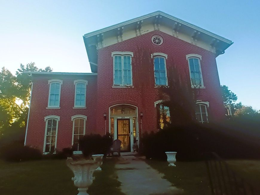 Main Photo