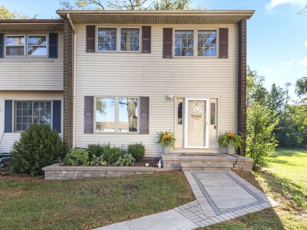 8 Washington Court , Plainfield, IL 60544