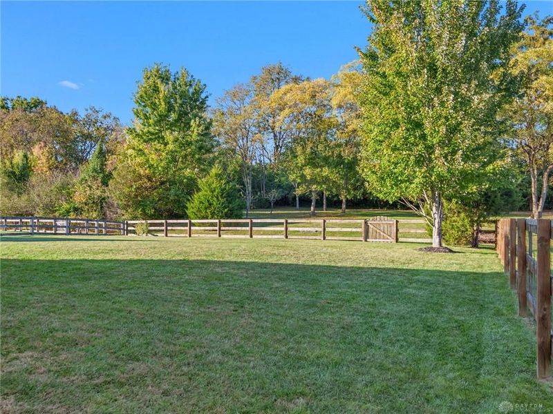 40 Broadcrest Drive, Franklin, OH 45005 Photo 68