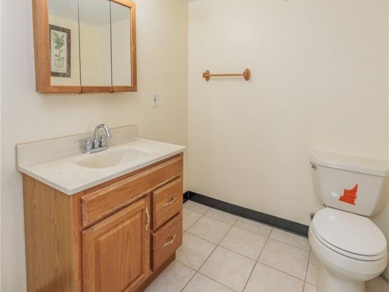 4896 Kennedy Drive, Brooklyn, OH 44144 Photo 26