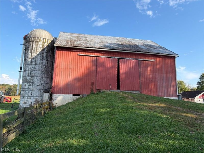 10580 Bandy Road, North Benton, OH 44449 Photo 6