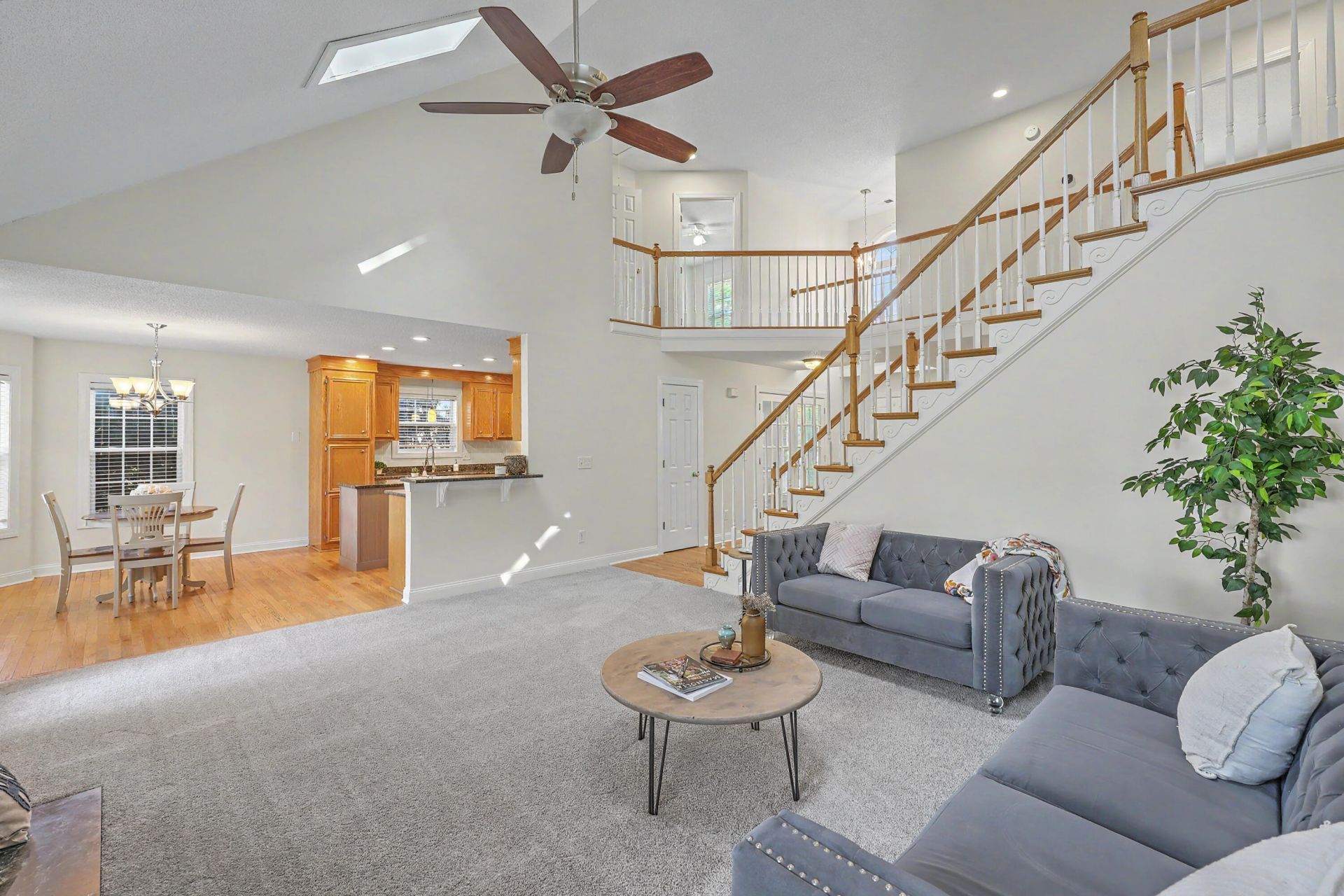 130 Welchman Avenue Photo 14