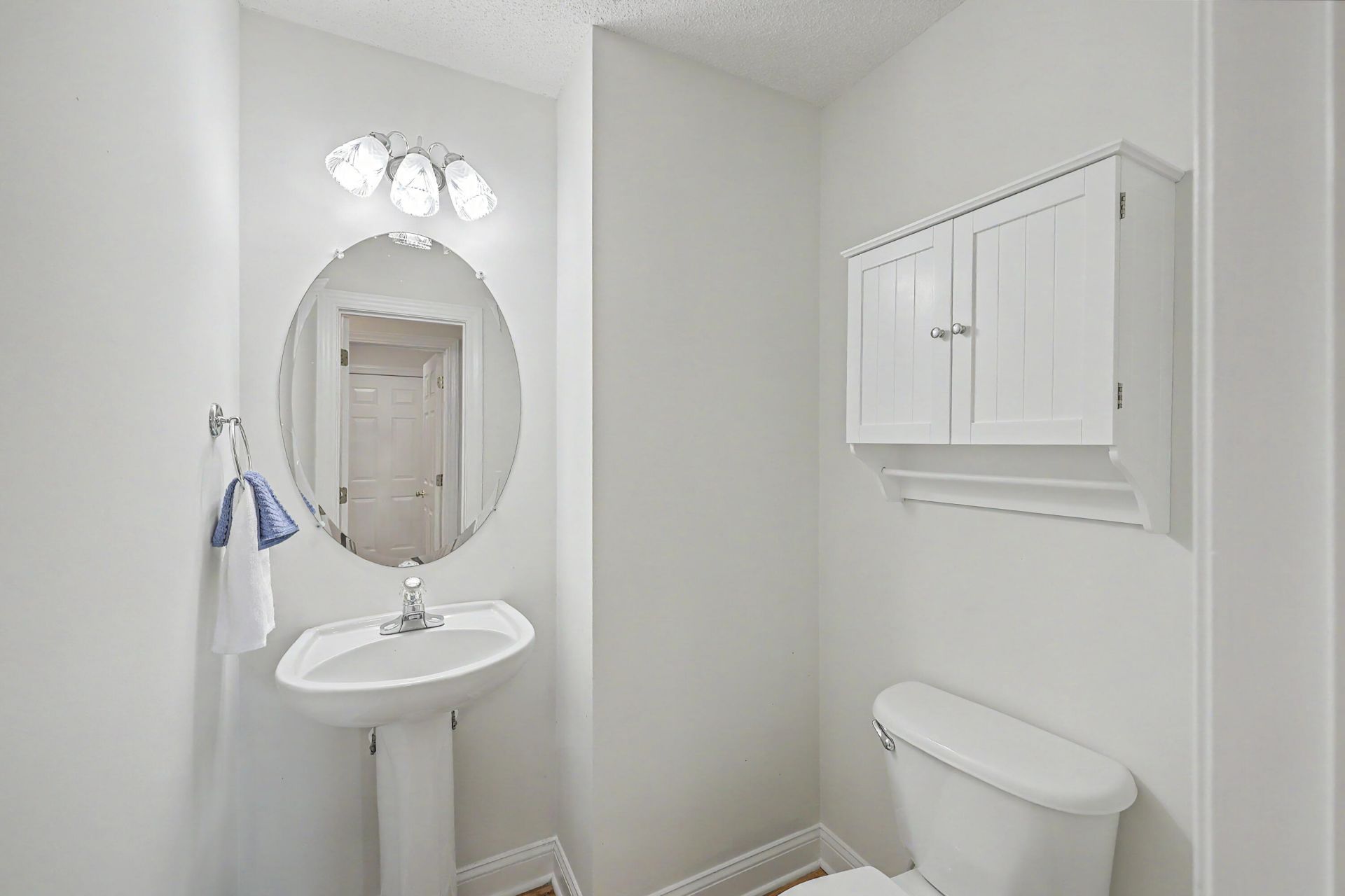 130 Welchman Avenue Photo 22