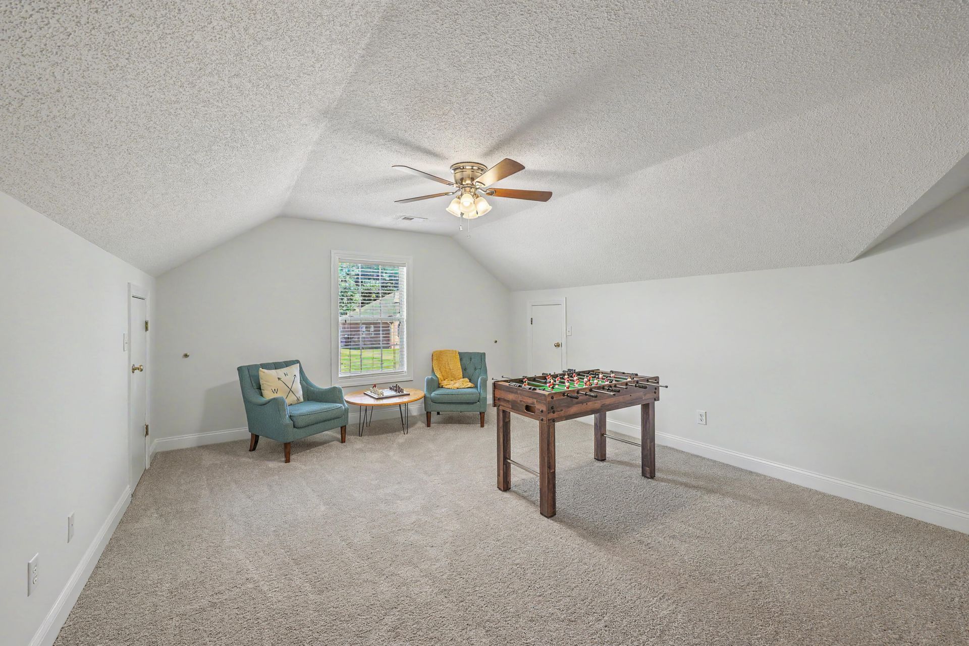 130 Welchman Avenue Photo 35
