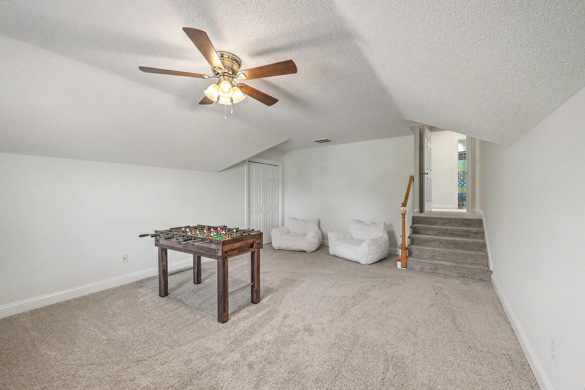 130 Welchman Avenue Photo 36