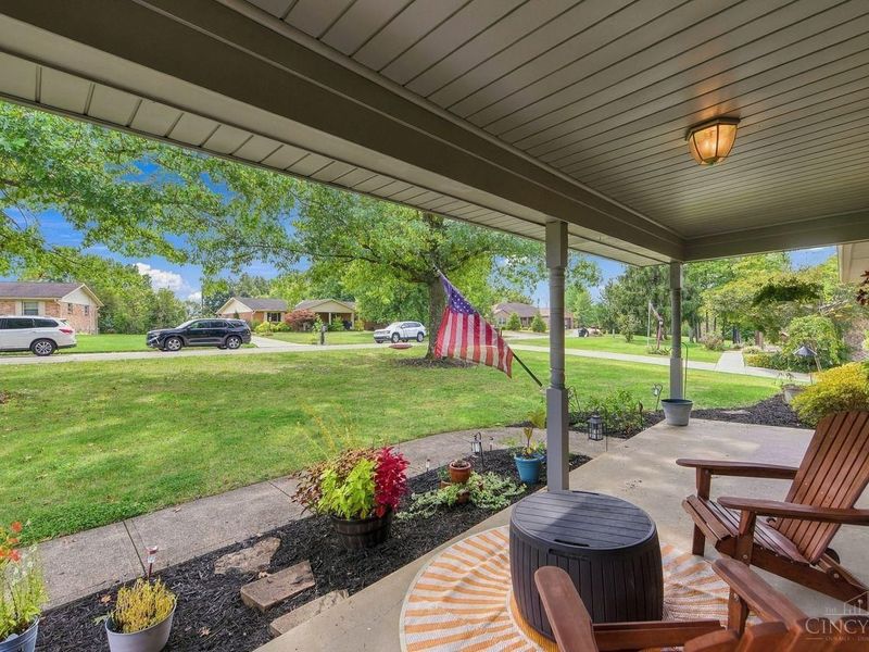 6536 Springmyer Drive, Green Township, OH 45248 Photo 3