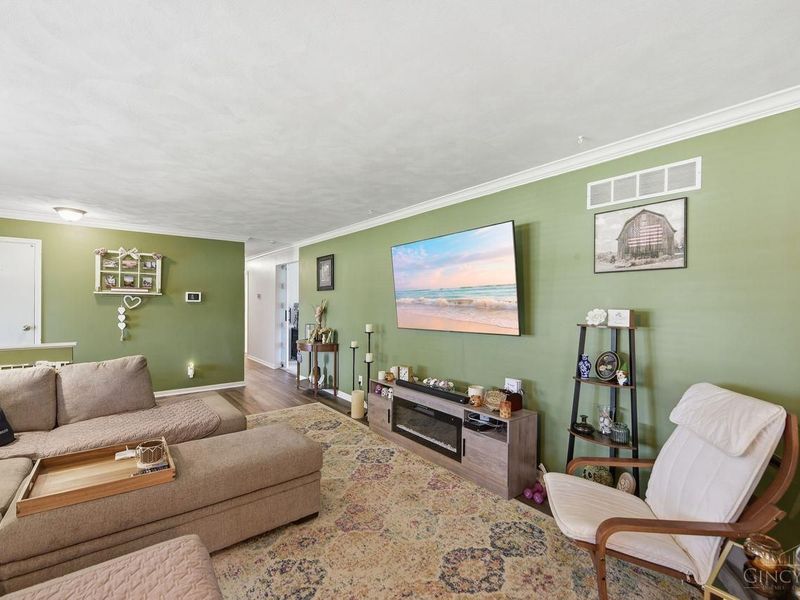 6536 Springmyer Drive, Green Township, OH 45248 Photo 5