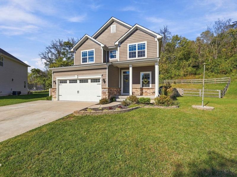 10570 Atterbury Drive, Harrison, OH 45030 Photo 2