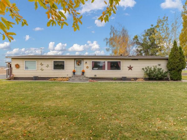 34990 Stastny Road, Malin, OR 97632