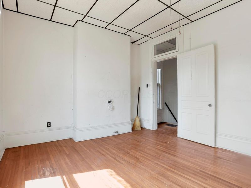 69-71 S Champion Avenue, Columbus, OH 43205 Photo 17