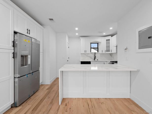 4413 Avenue M , Brooklyn, NY 11234