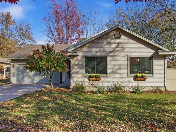 3135 Green View Drive, Eau Claire, WI 54703