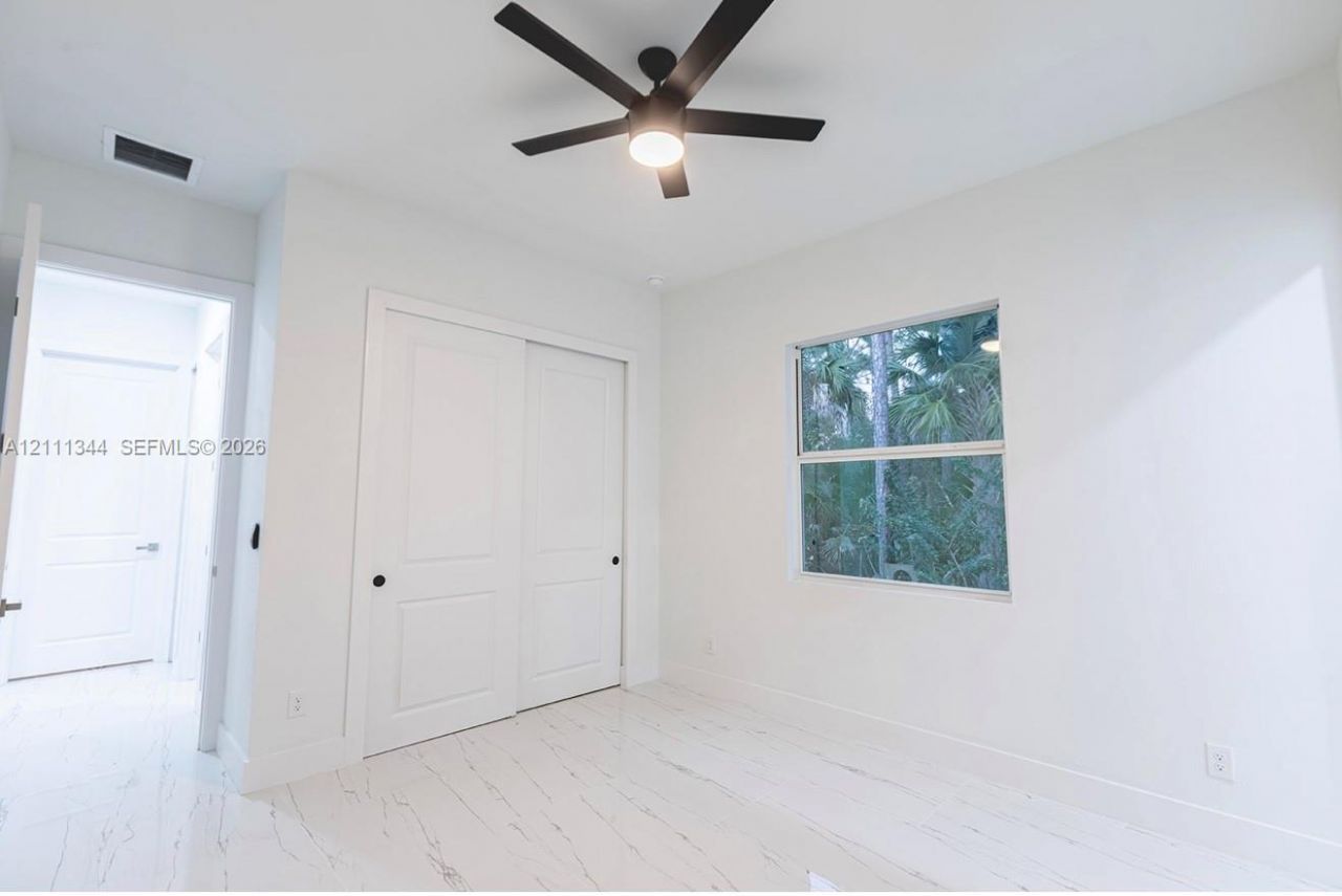 188 S Moraine Ave , Lehigh Acres, FL 33974 Photo